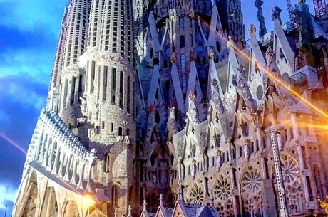 Görkemli İspanya Ve Endülüs Turu Sunexpress Havayolları İle (İzmir Hareketli)