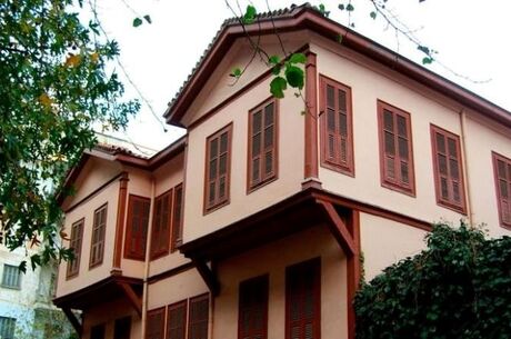 Otobüslü Balkan İncileri Turu