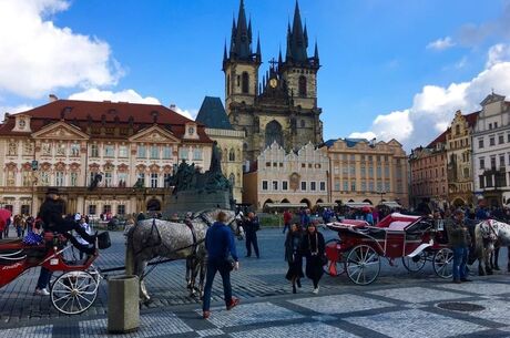 Görkemli Prag Turu