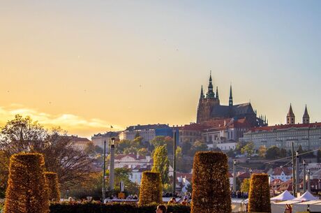 Prag Viyana Turu Türk Havayolları İle 4 Gece