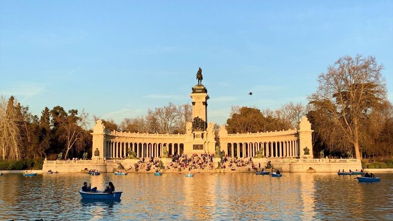 Madrid Turu Ajet Havayolları İle (Ankara Hareketli)