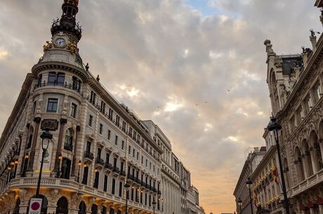 İspanyanın Kalbi Madrid Barselona Turu