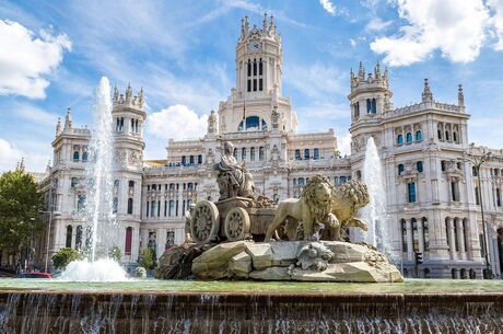 İspanyanın Kalbi Madrid Barselona Turu
