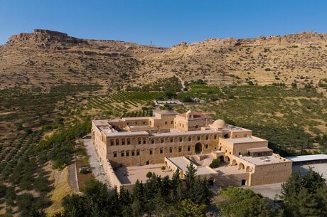 Uçaklı Mardin Midyat Turu (İzmir Hareketli)