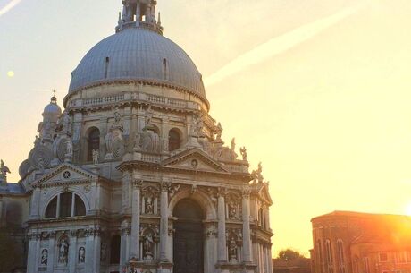 Kuzey İtalya Turu Türk Havayolları İle (İstanbul Hareketli)