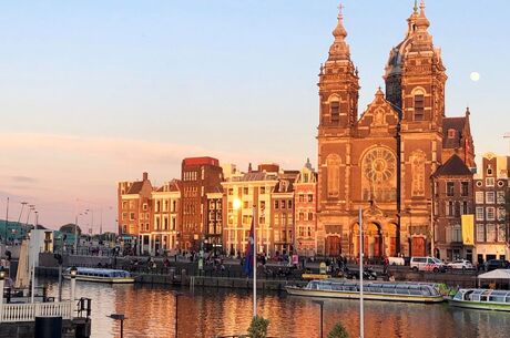 Amsterdam Turu Türk Havayolları İle 3 Gece (İstanbul Hareketli)