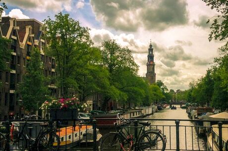 Amsterdam Turu Türk Havayolları İle 3 Gece (İstanbul Hareketli)