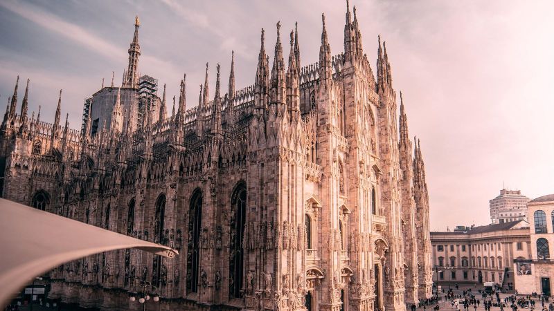 Akdeniz Esintisi İtalya Fransa İspanya Turu (İstanbul Hareketli)