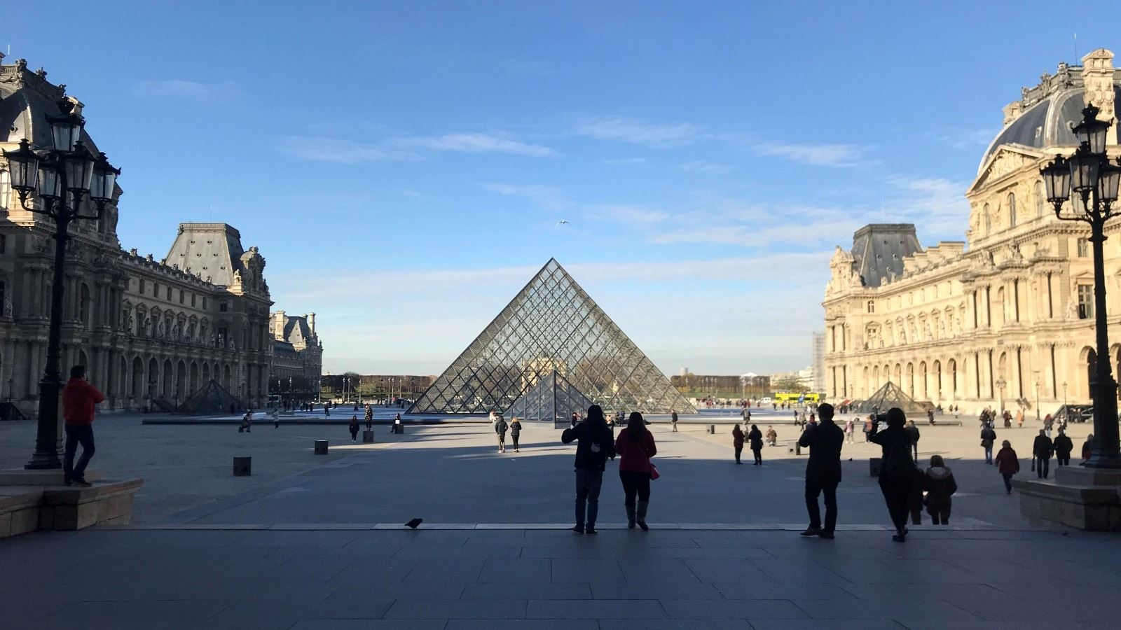 Ekspress Benelüks Paris Turu Türk Havayolları İle
