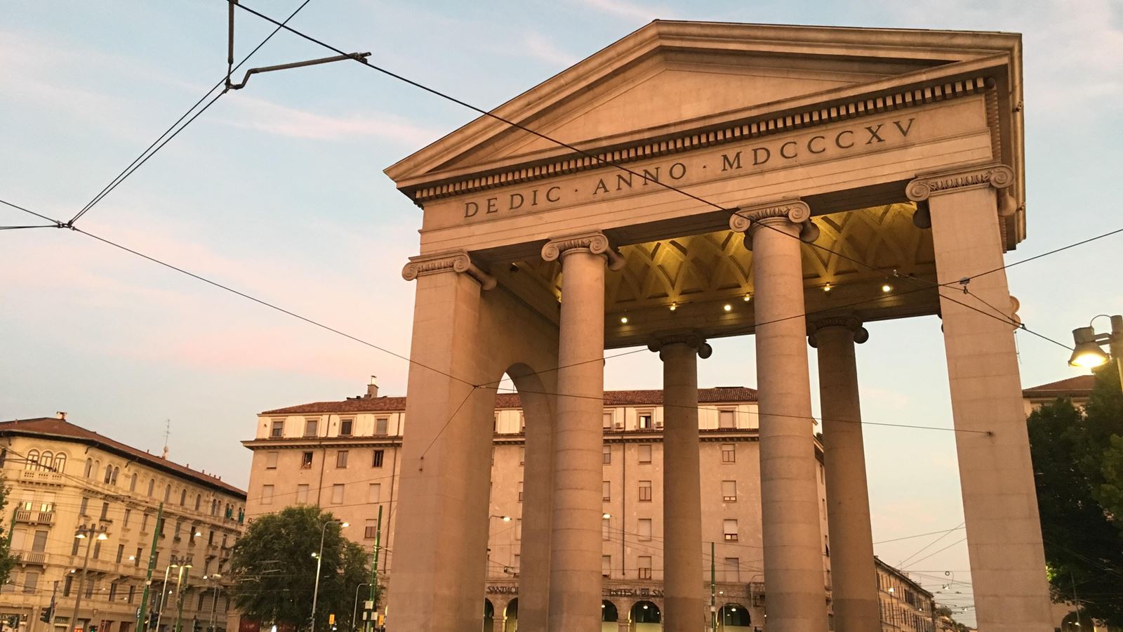 Milano Turu (Izmir Hareketli)